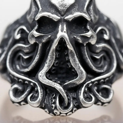 Détail macro des gravures et tentacules du Kraken Impérial.