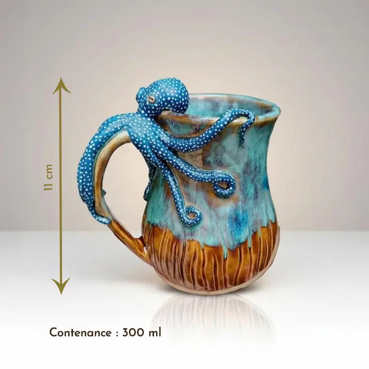 Dimensions et contenance du mug Kraken des Mers sur fond blanc, 300 millilitres.