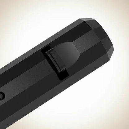 Détail de près du projecteur crâne lumière pirate.